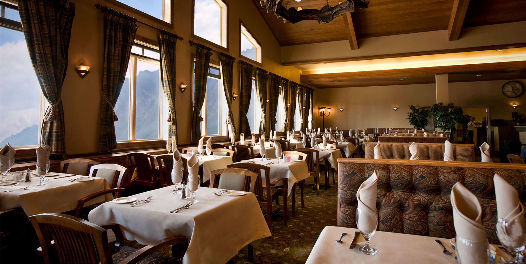 Edgewater Dining Room