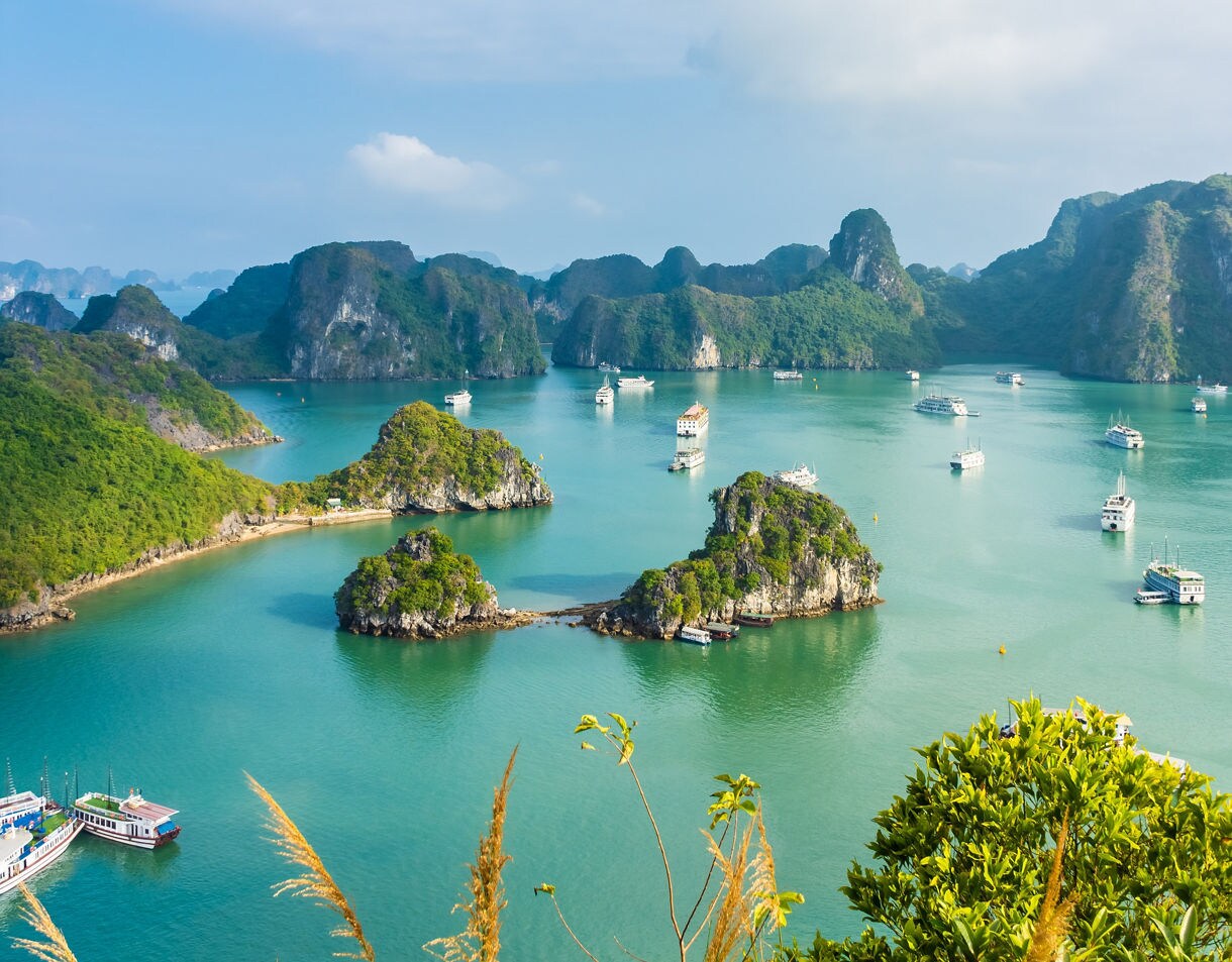 Beautiful landscape of Ha Long Bay.
