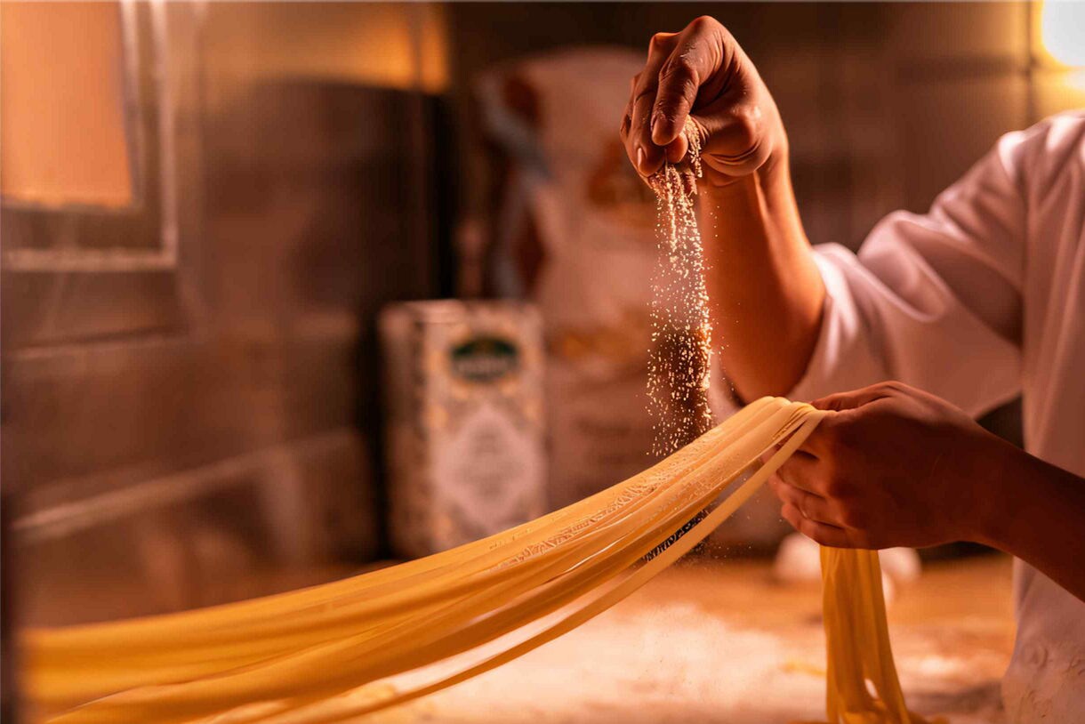 Hand-crafted fresh pasta, made with tradition and precision.