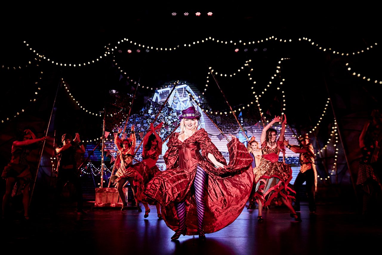 princess theater performers on stage