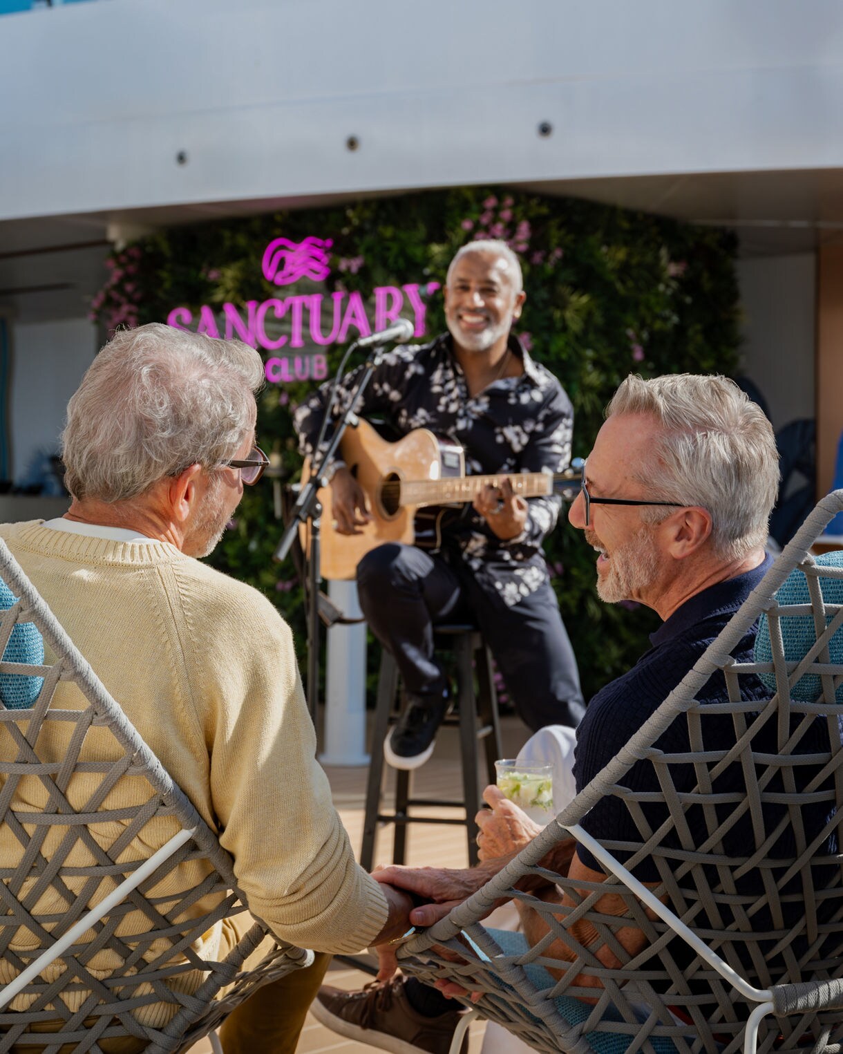 Incredible live music