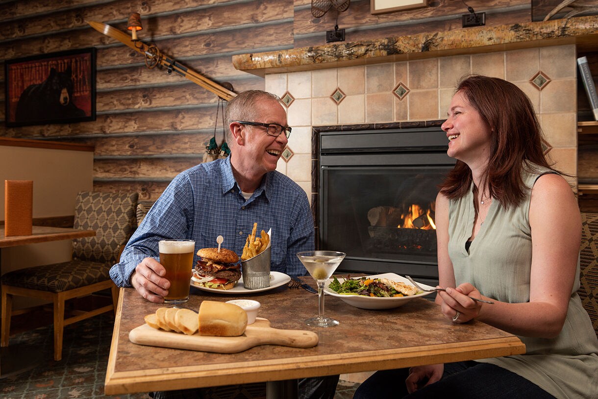 People dining at Tracker's Bar and Grill