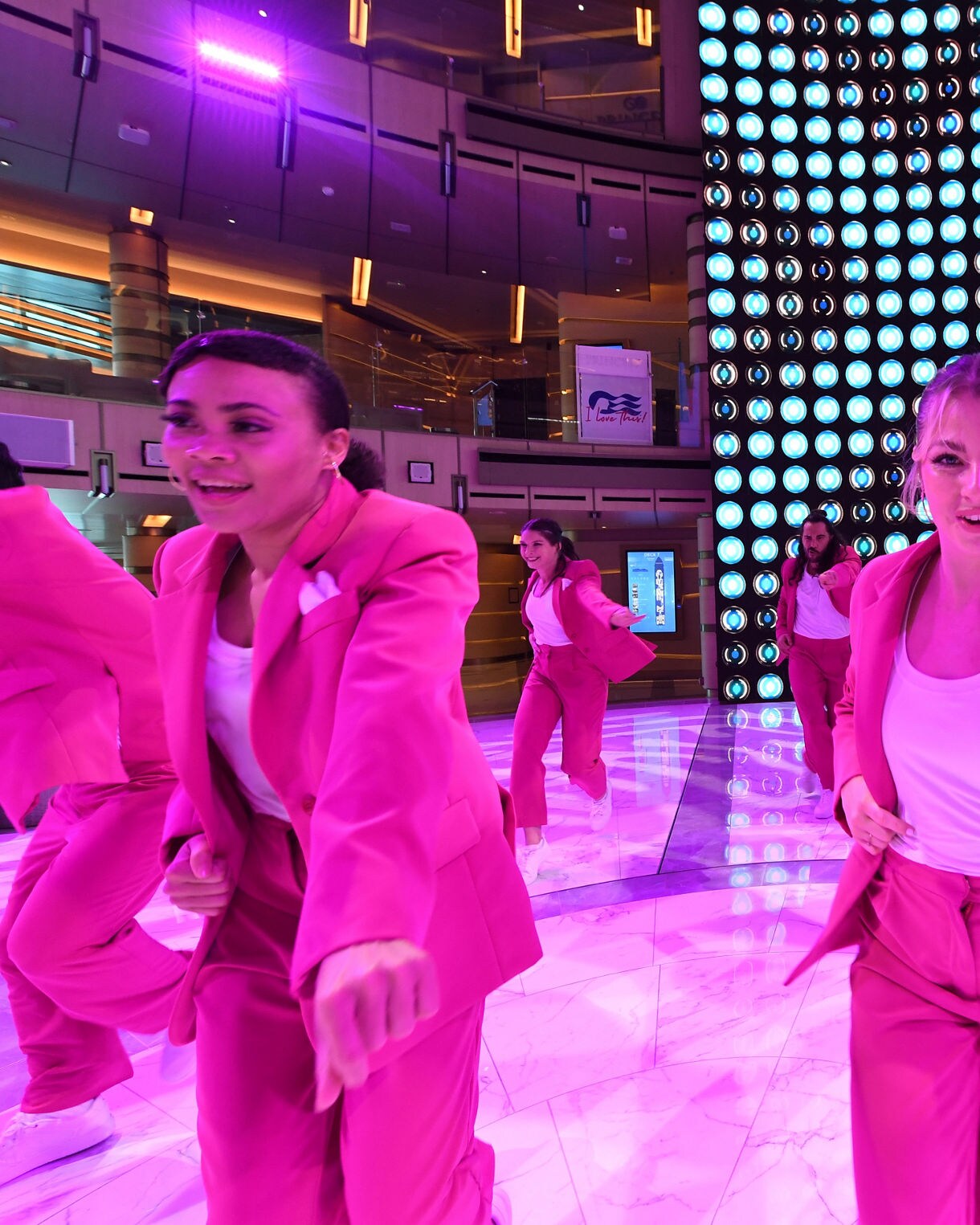 Entertainers in The Piazza