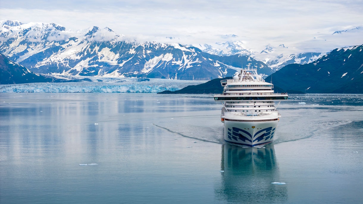 Up to 50% off + $400 instant savings + free 3rd & 4th guests  + $99 deposits